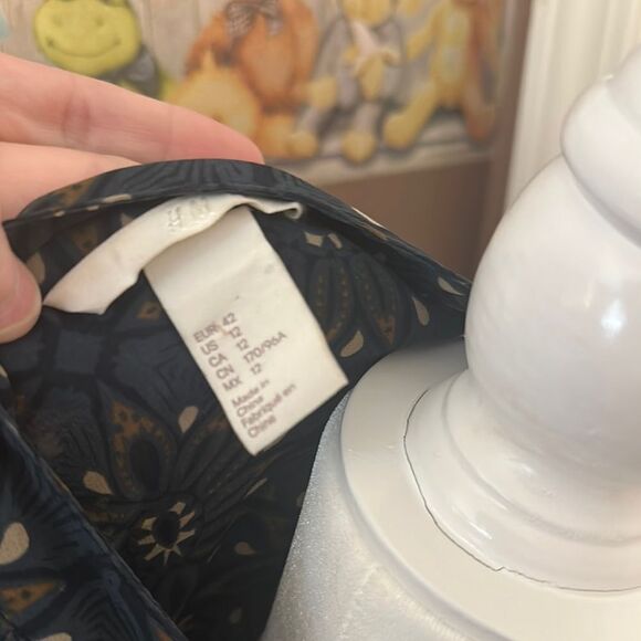 H&M Floral Button-Up Sheer Dress EUC size 12 - Picture 10 of 10